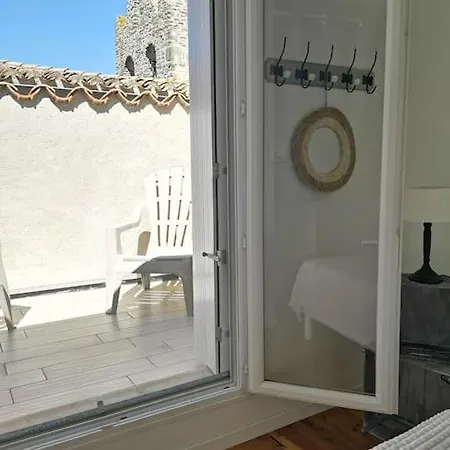La Charmeuse * Καρκασόν