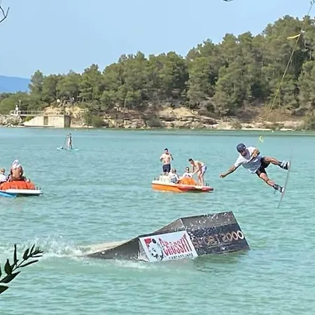 La Charmeuse * Καρκασόν
